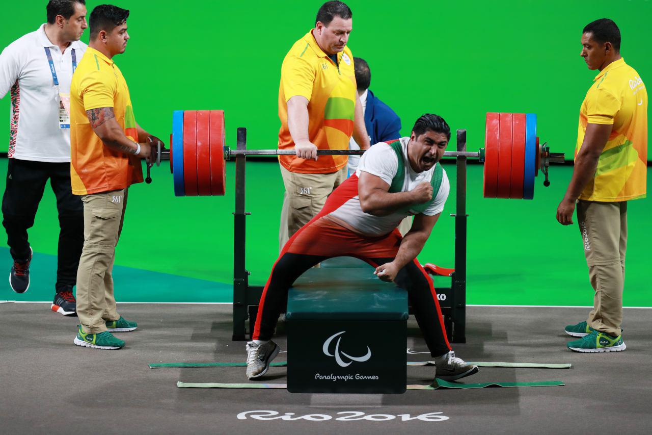 سامان رضی؛ وزنه بردار پارالمپیکی ایران: امیدواریم نگاه‌های تبعیض‌آمیز به ورزش تغییر کند