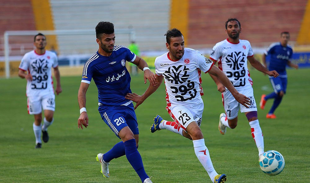 نیمه اول؛ استقلال خوزستان 0-1 پدیده