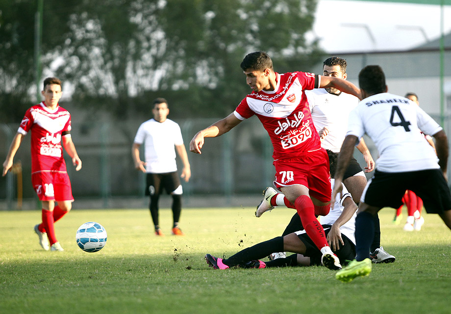 پرسپولیس مقابل شاهین دوبی جوان گرایی کرد