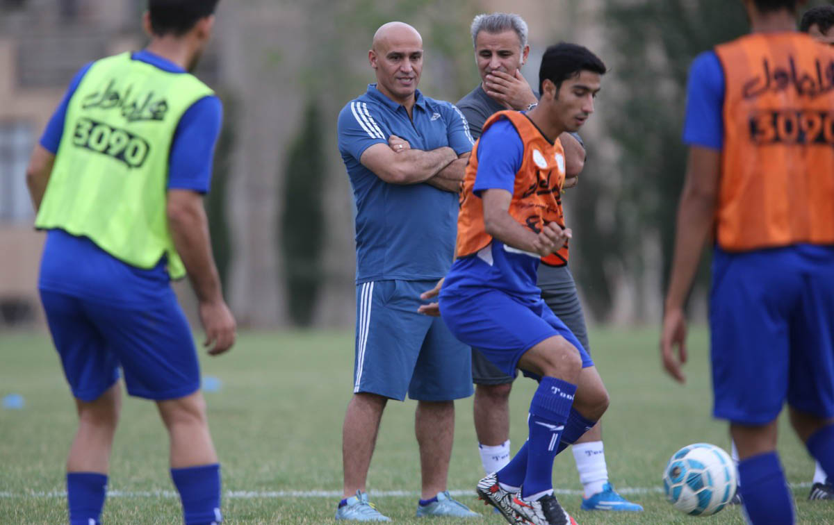 تمرین امروز تیم فوتبال استقلال در غیاب محسن کریمی و در کمپ زنده‌یاد حجازی برگزار شد.
