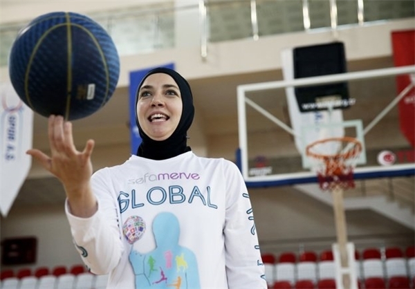 پایان رویاهای بانوان؛ بسکتبال با حجاب تصویب نشد