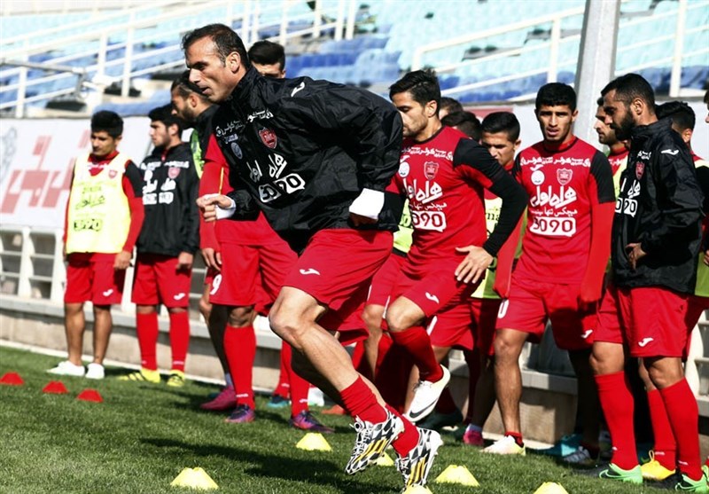 تمرین پرسپولیس در ورزشگاه شهید کاظمی