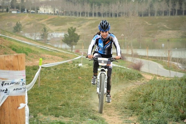 فرانک پرتو آذر-دوچرخه سواری کوهستان-تیم ملی دوچرخه سواری کوهستان