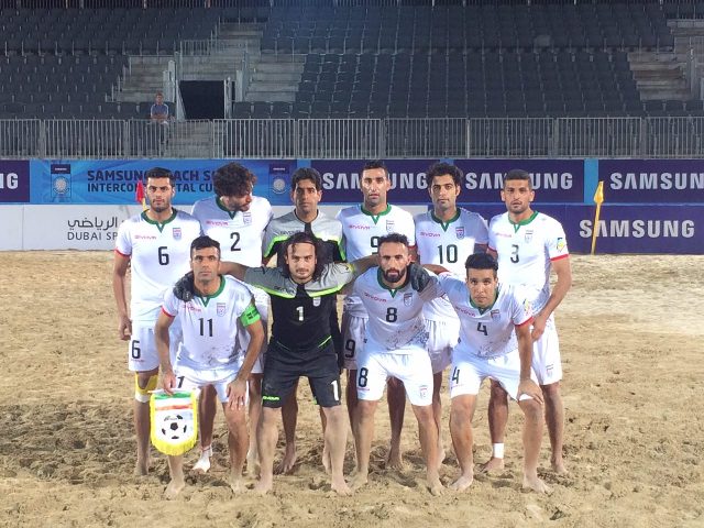 تیم ملی فوتبال ساحلی ایران، آمریکا را ۶ تایی کرد