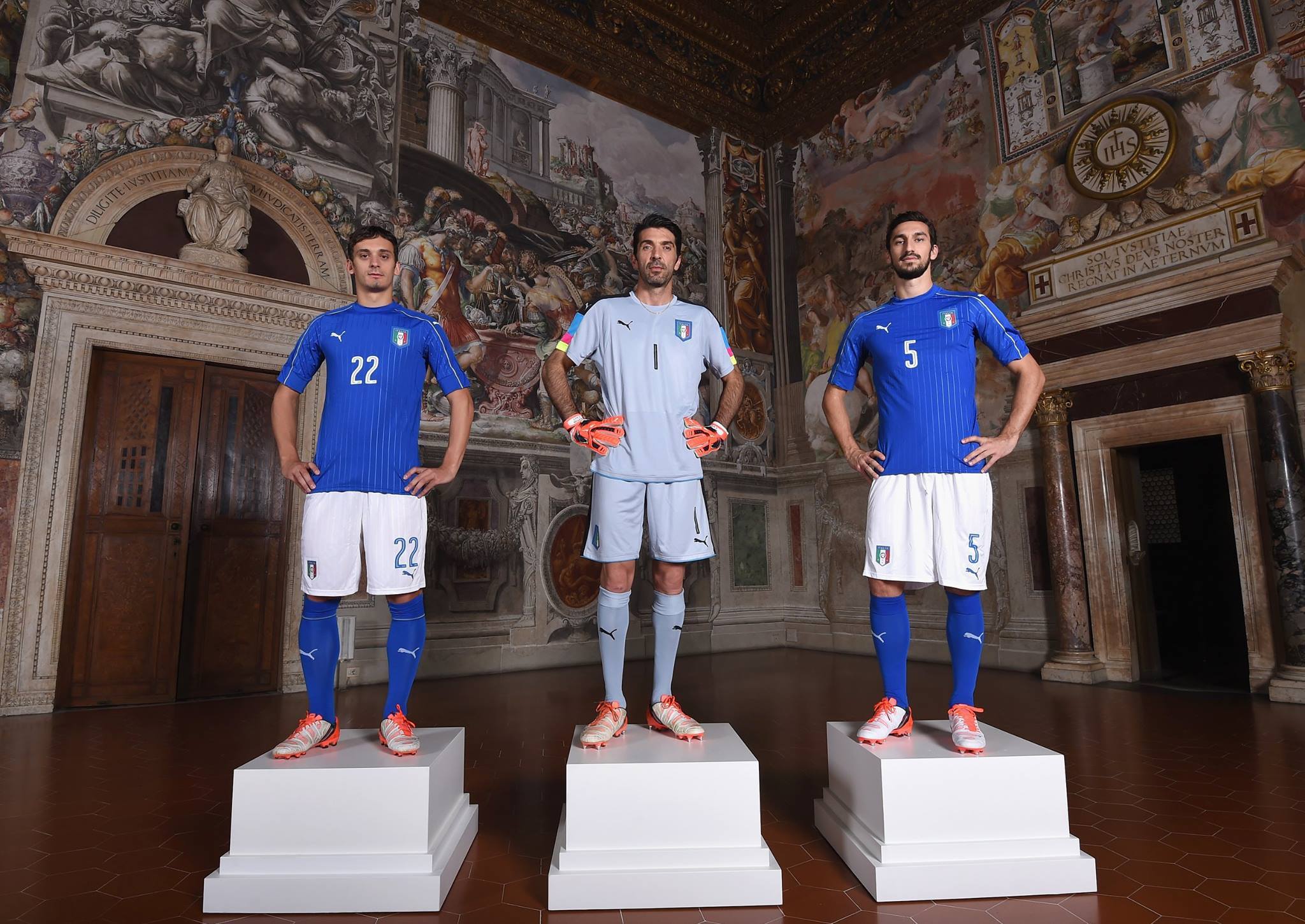 رونمایی از لباس اول تیم ملی ایتالیا برای یورو 2016