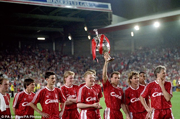 25 سال از آخرین قهرمانی لیورپول در لیگ برتر انگلستان گذشت