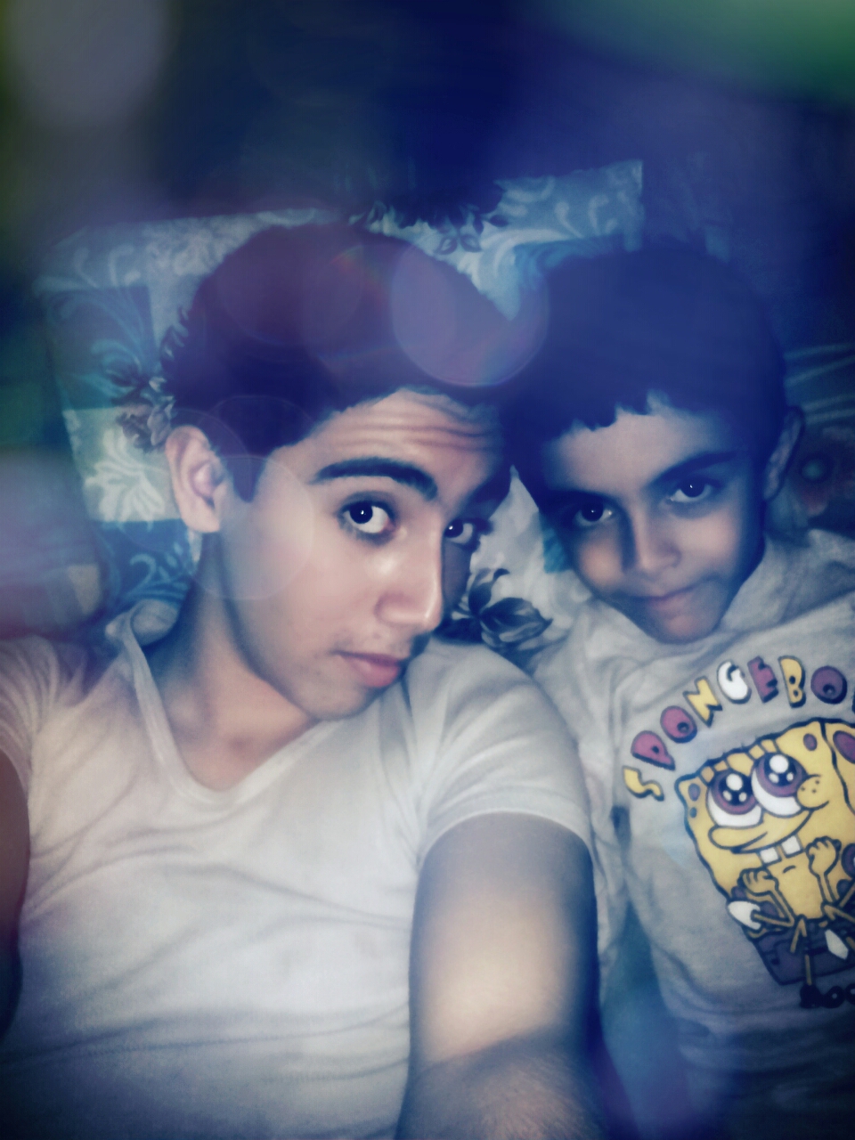 منو داداشم↖(^▽^)↗