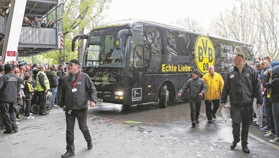 دورتموند - موناکو - حمله - اتوبوس باشگاه - لیگ قهرمانان اروپا 