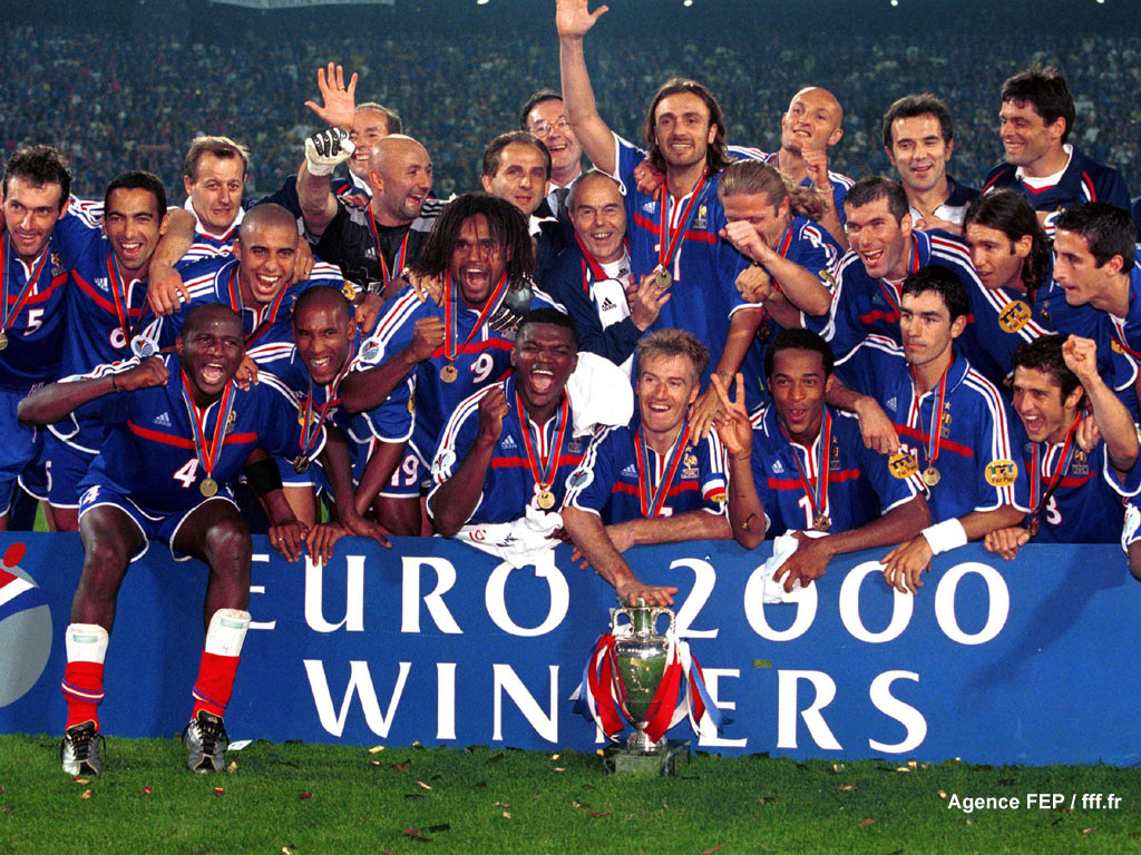 تاریخچه مسابقات یورو (12): یورو 2000