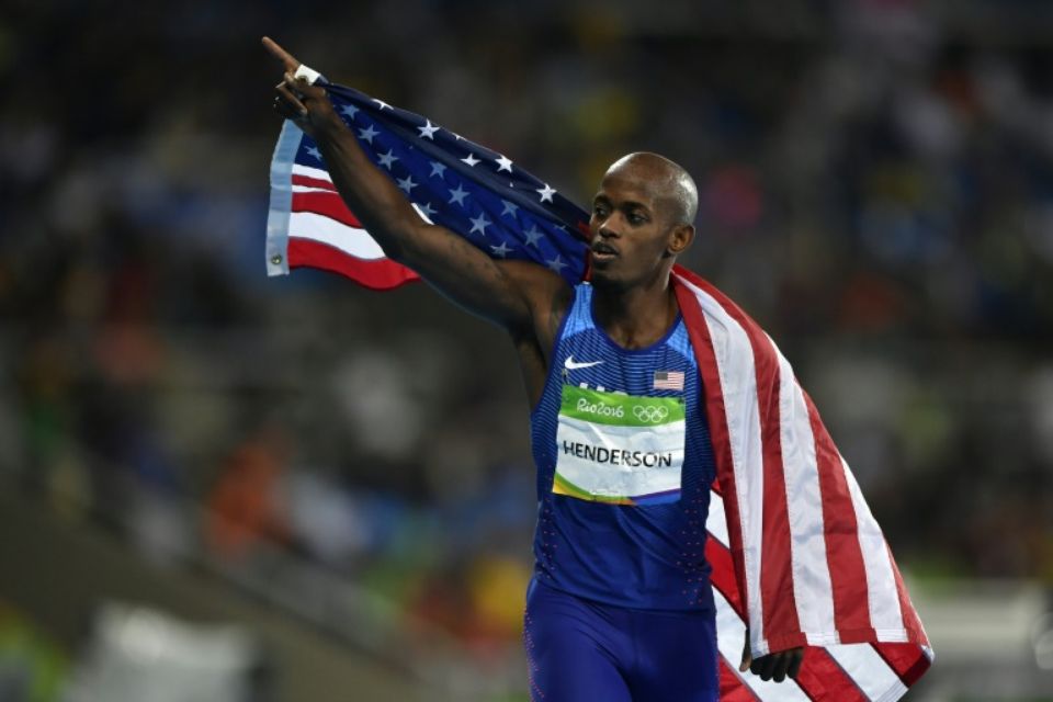 دوومیدانی المپیک ریو 2016؛ قهرمانی ورزشکار آمریکایی با تنها یک سانتی متر اختلاف