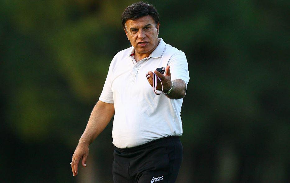 مظلومی: پدیده دفاع اتوبوسی چیده بود؛ دوستان در برنامه شان وقت اضافه را نشان بدهند!