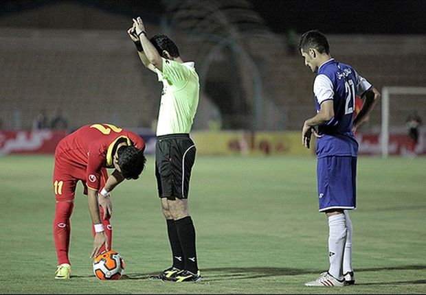 فولاد بدون مصدوم و محروم به مصاف پرسپولیس می‌رود