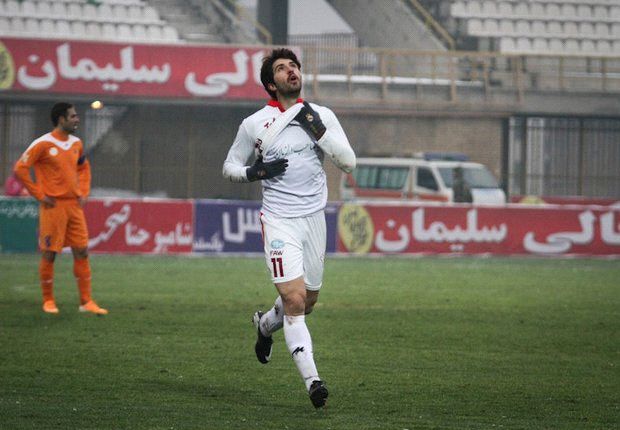 انصاری‌فرد در روسیه یا یونان؟ 