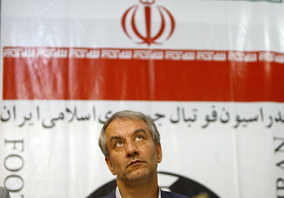 حاشیه همایش علم و فوتبال4؛ سردرگمی خبرنگاران برای کنفرانس بلاتر؛ جوک و خنده مربیان به جای حضور در همایش