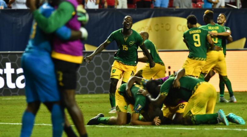 شکست آمریکا مقابل جامائیکا؛ یانکی ها در خانه از صعود به فینال باز ماندند