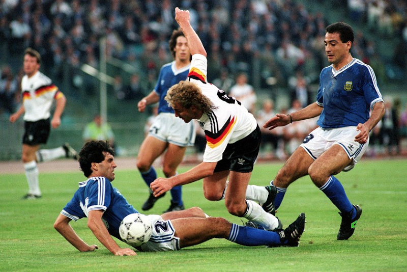 مروری بر ادوار جام جهانی / ایتالیا 1990/ آلمان 1-0 آرژانتین (فینال)
