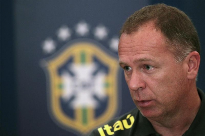 منزس : فوتبال برزیل در حال سقوط است