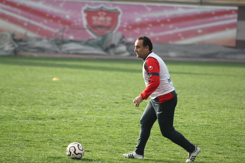 حسین عبدی: شرایط تیم‌های حاضر در لیگ قهرمانان باید در برنامه‌ریزی بازی‌ها لحاظ شود؛ بچه‌ها برای شروع بازی‌ها عطش دارند