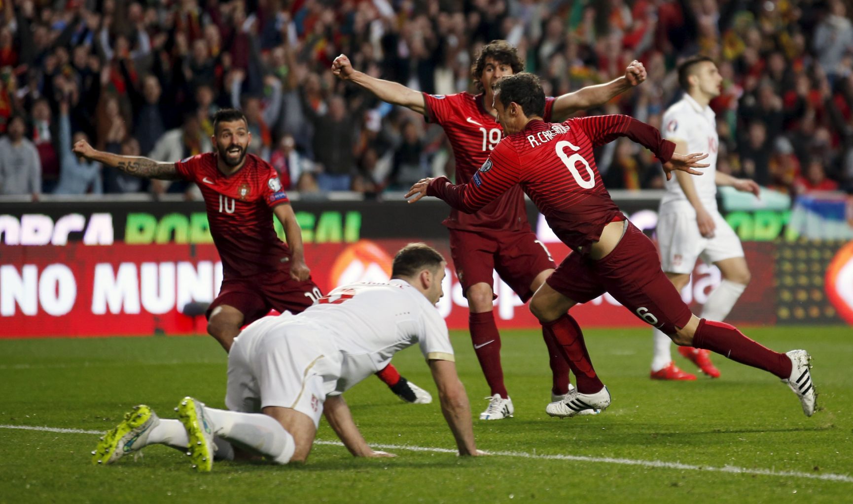 پرتغال 2-1 صربستان؛ صدرنشینی با گلزنی مدافعان