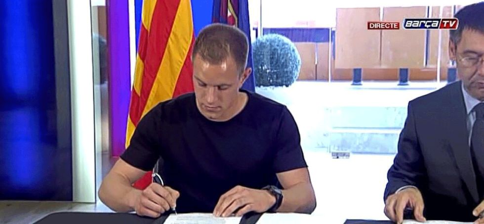 رسمی؛ تراشتگن قرارداد خود با بارسلونا را به ثبت رساند