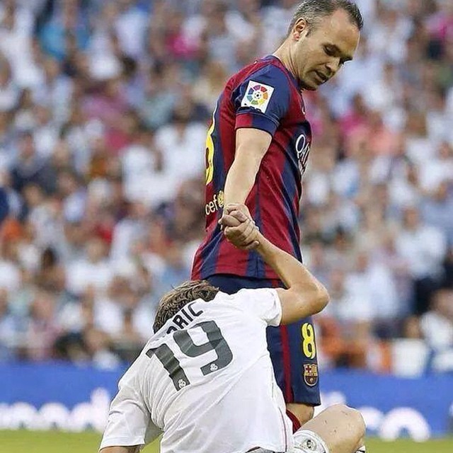 Iniesta And Modric#Respect