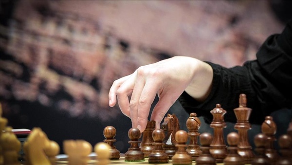 فدراسیون بین المللی شطرنج - فیده - خسرو هرندی 