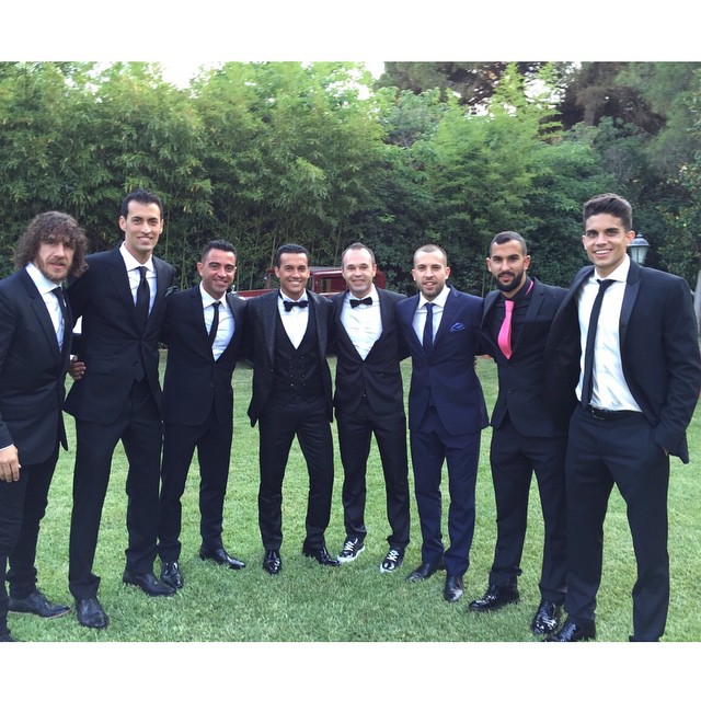 عکس روز؛ بازیکنان بارسلونا در جشن ازدواج پدرو