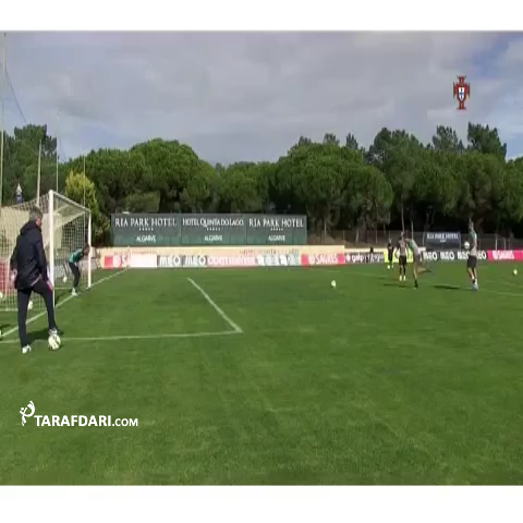 کریستیانو رونالدو و انجام شادی خاصش پس از گلزنی در تمرینات پرتغال (ویدیو)