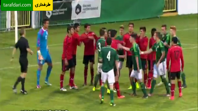ویدیو؛ درگیری خشن بین بازیکنان دو تیم نوجوانان ایرلند شمالی و مکزیک