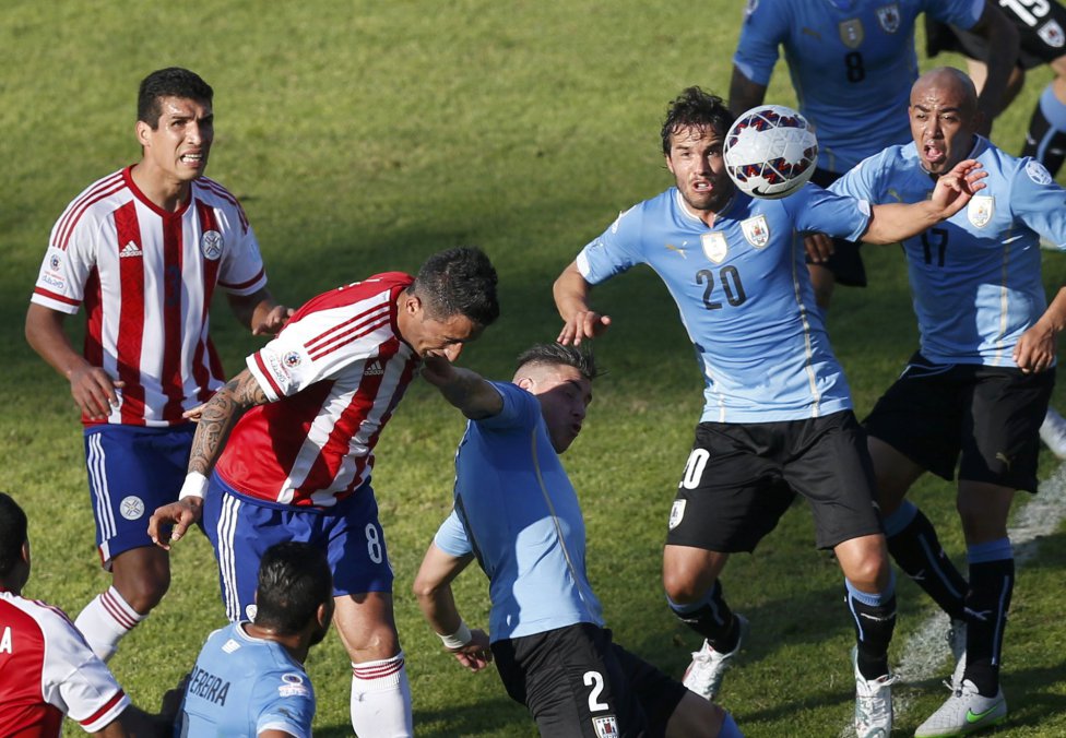 اروگوئه 1-1 پاراگوئه؛ تساوی ای به سود همه