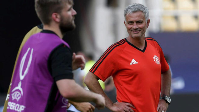 Jose Mourinho - Manhchester United - Luke Shaw - منچستر یونایتد - تمرینات منچستر یونایتد