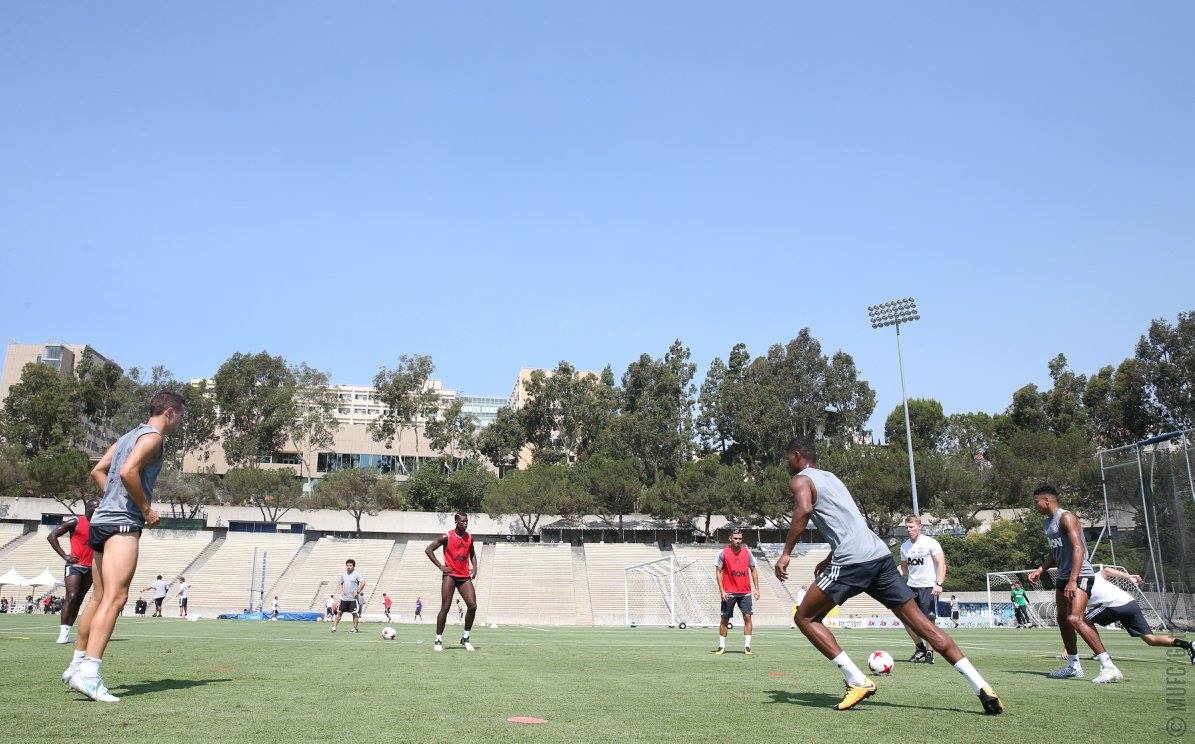 Manchester United training