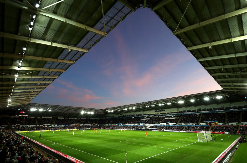 وزرشگاه سوانزی - سوانزی - liberty stadium