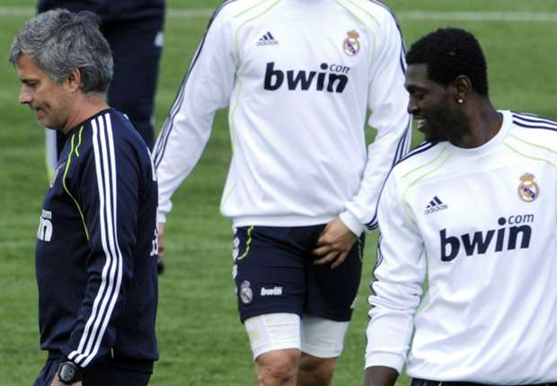 l Emmanuel Adebayor  - Jose Mourinho - Real Madrid