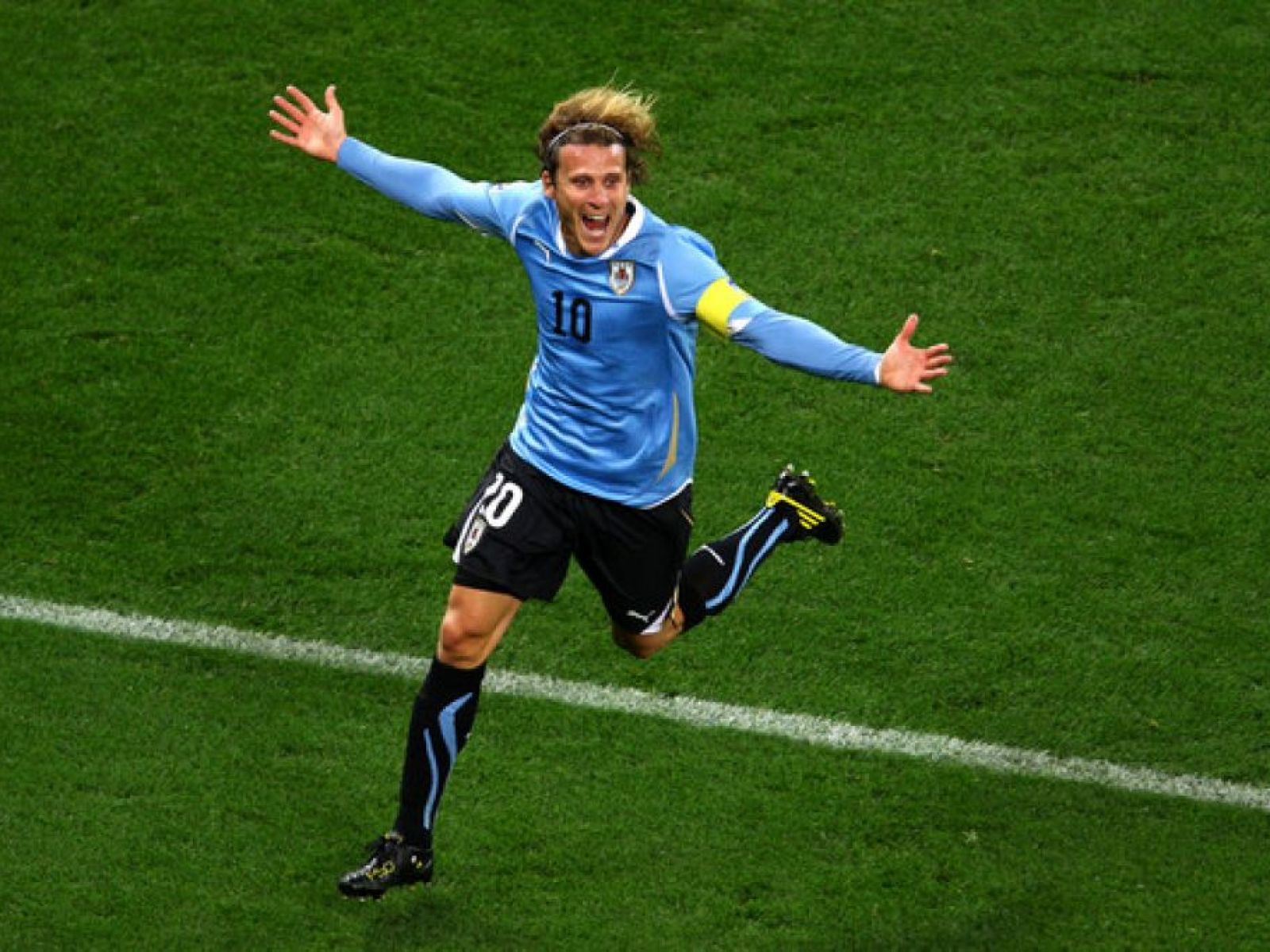 فورلان به تمرینات تیم ملی اروگوئه بازگشت