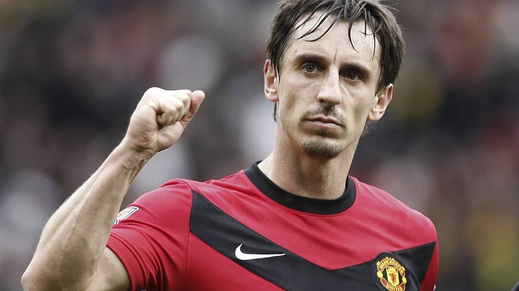 گری نویل: از دست دادن ویدا و ریو ریسک بزرگی بود؛ نباید ترکیب را به کلی عوض کنیم