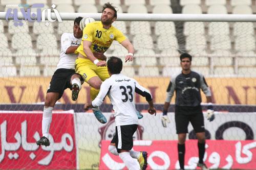 نوروزی: دوست دارم در استقلال یا پرسپولیس باشم