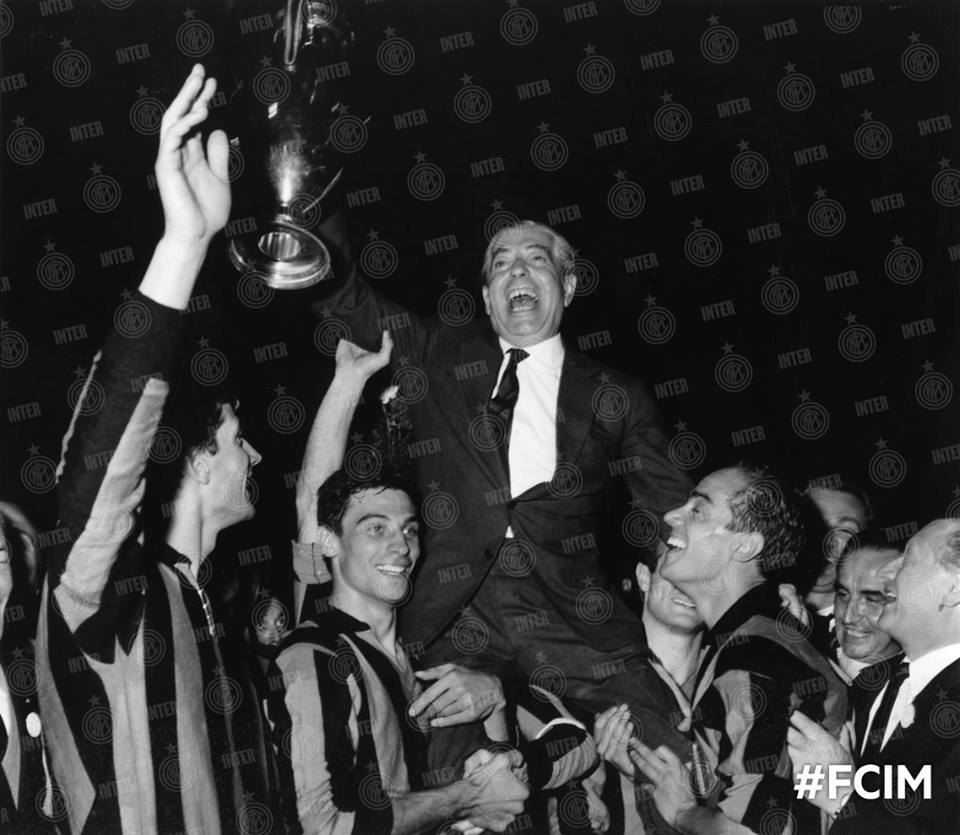 آنجلو موراتی پس از دومین قهرمانی اینتر در جام باشگاه های اروپا1965