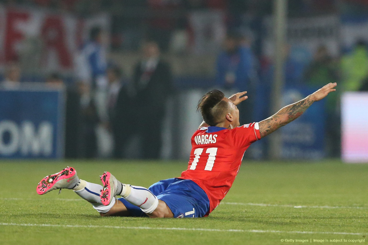 شیلی 2-1 پرو؛ صعود میزبان به فینال با دَبِل وارگاس