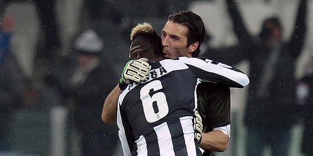 بوفون: اطمینان دارم که توپ طلا را در دستان پوگبا خواهم دید