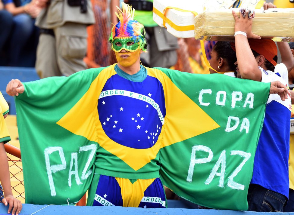 گزارش تصویری: برزیل 4 - 0 پاناما