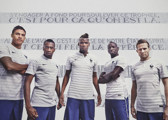رونمایی از پیراهن دوم تیم ملی فرانسه در جام جهانی
