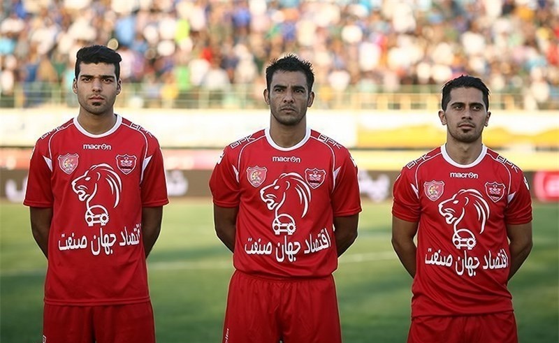  موافقت باشگاه پرسپولیس با مرخصی ۱۰ روزه اومانیا 