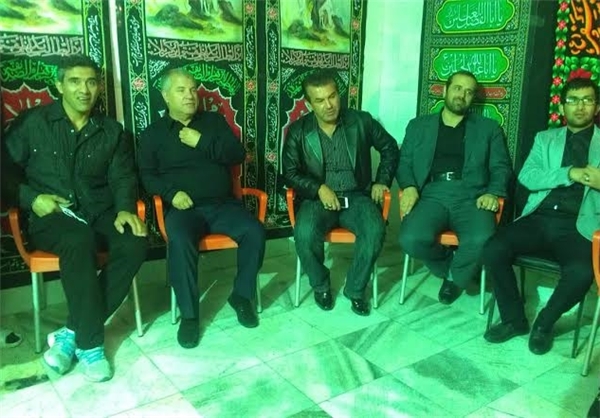 چهره های سرشناس در مراسم عزاداری ایام محرم به میزبانی علی پروین