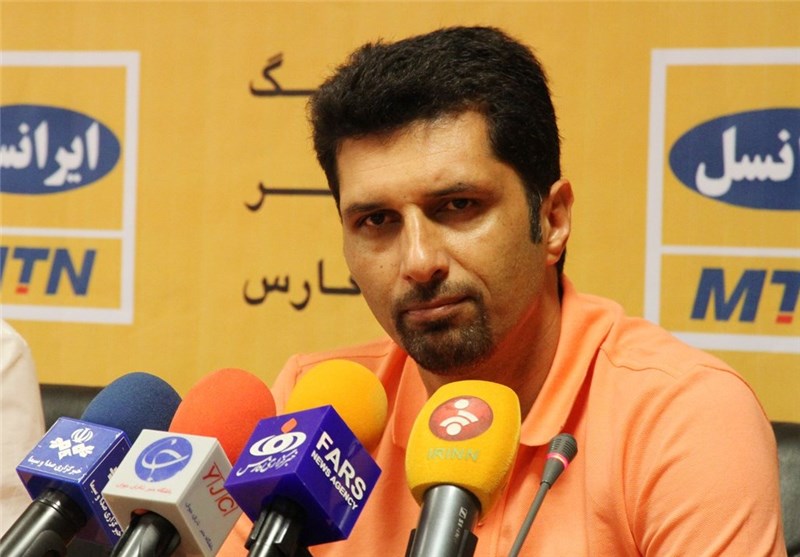 حسینی: روحیه جنگدنگی بازیکنانم باعث خوشحالی من است