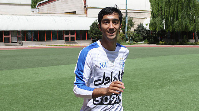 بازگشت محسن کریمی به تمرینات تیم استقلال