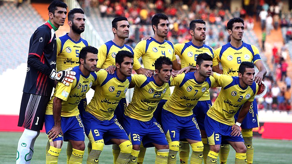  ایرانیان: باشگاه نفت به نظر سازمان لیگ فوتبال احترام می گذارد