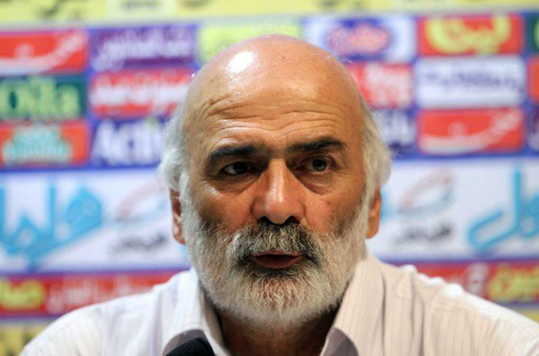 کربکندی: در فوتبال ایران فقط شاهد حاشیه، درگیری و هیاهو هستیم