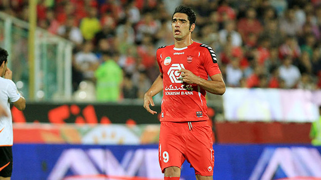 رضا حقیقی: مجبورم از پرسپولیس جدا شوم